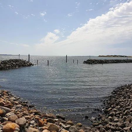 9 Person In Thyholm-by Traum * Thyholm