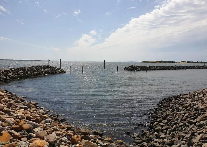 9 Person In Thyholm-by Traum * Thyholm